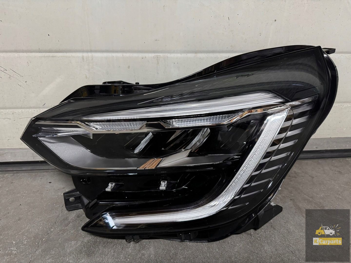 260601693R, Renault Captur II Voll-LED-Leuchte links 260601693R