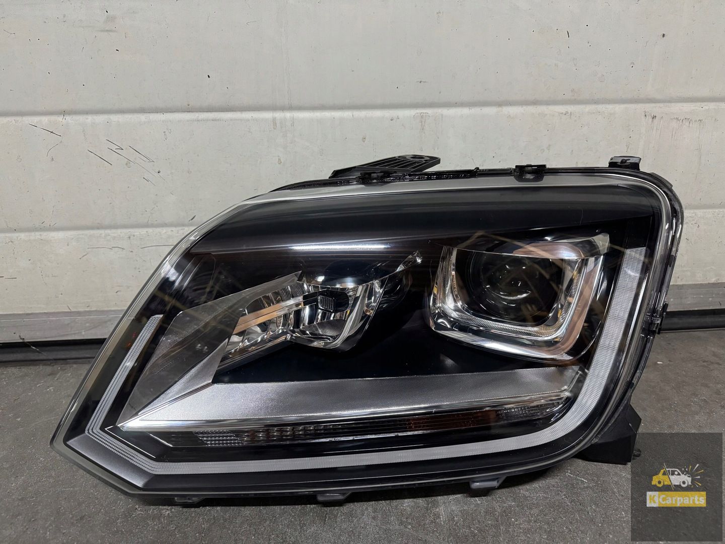 2H3941031, VW Amarok bi xenon lamp left LIFT 2H3941031