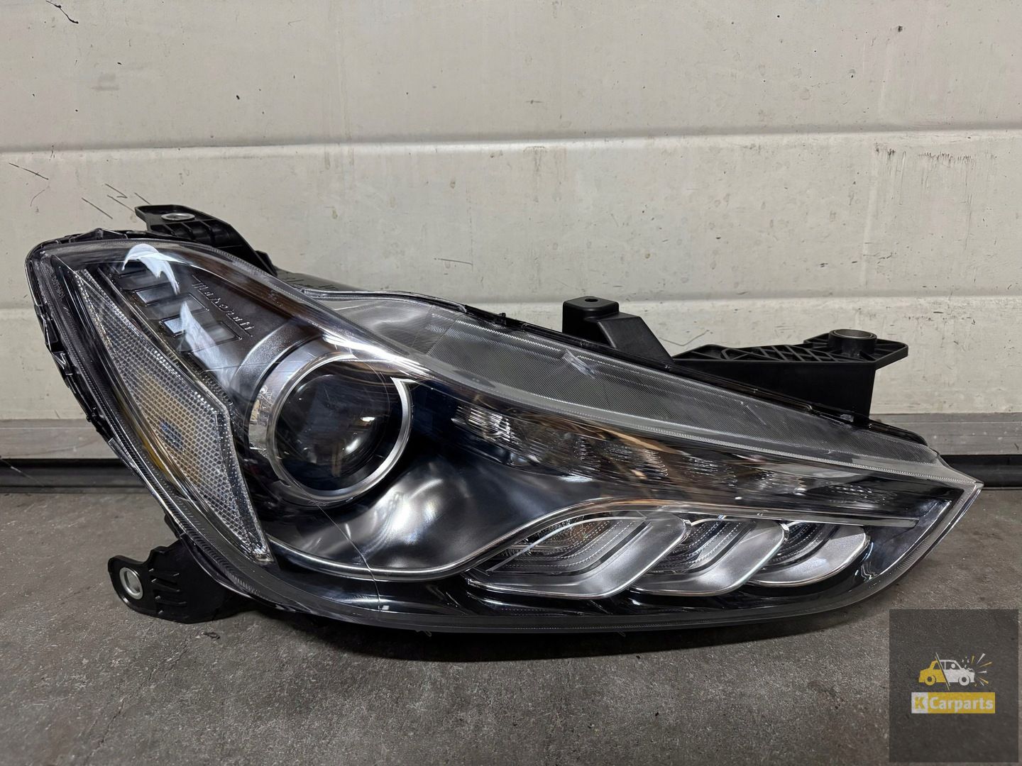 00670038232, Maserati Ghibli bi xenon knipperlicht rechts
