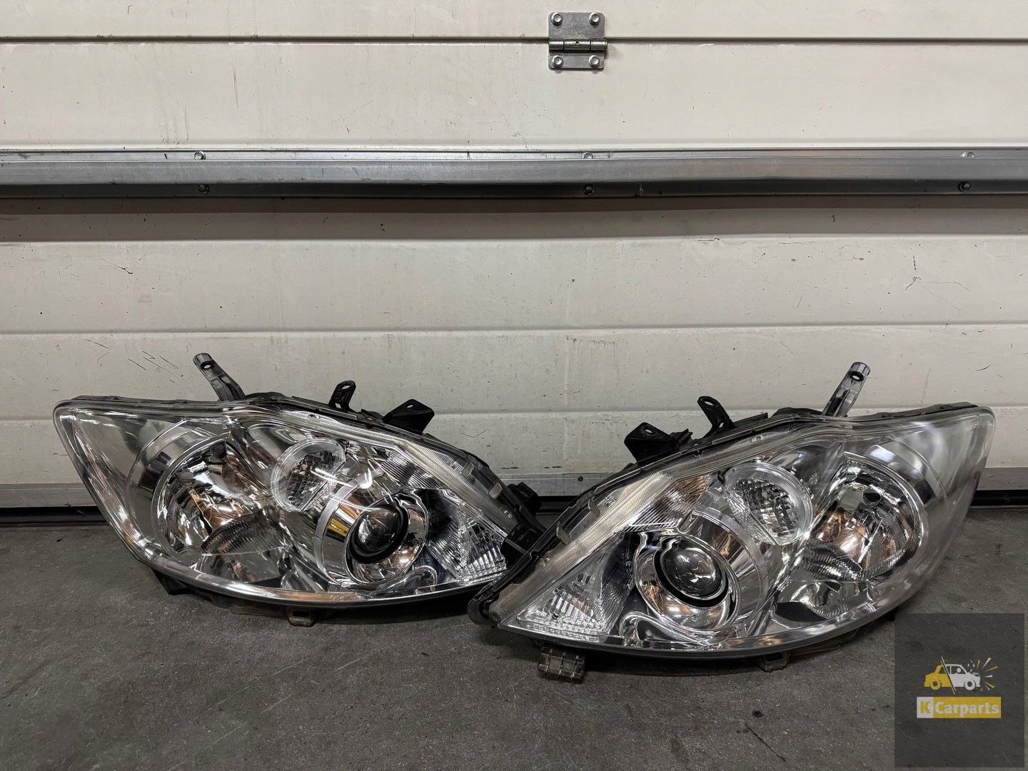8115002540, Toyota Auris I feu arrière gauche droit LIFT Europe