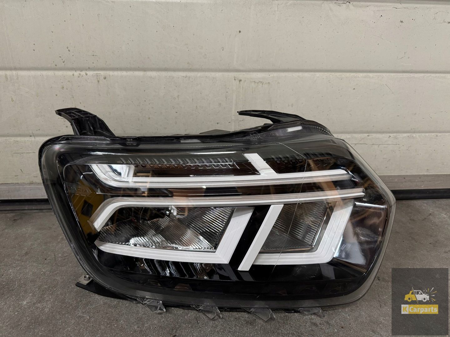260106194R, Dacia Duster II FULL LED right lamp LIFT 260106194R