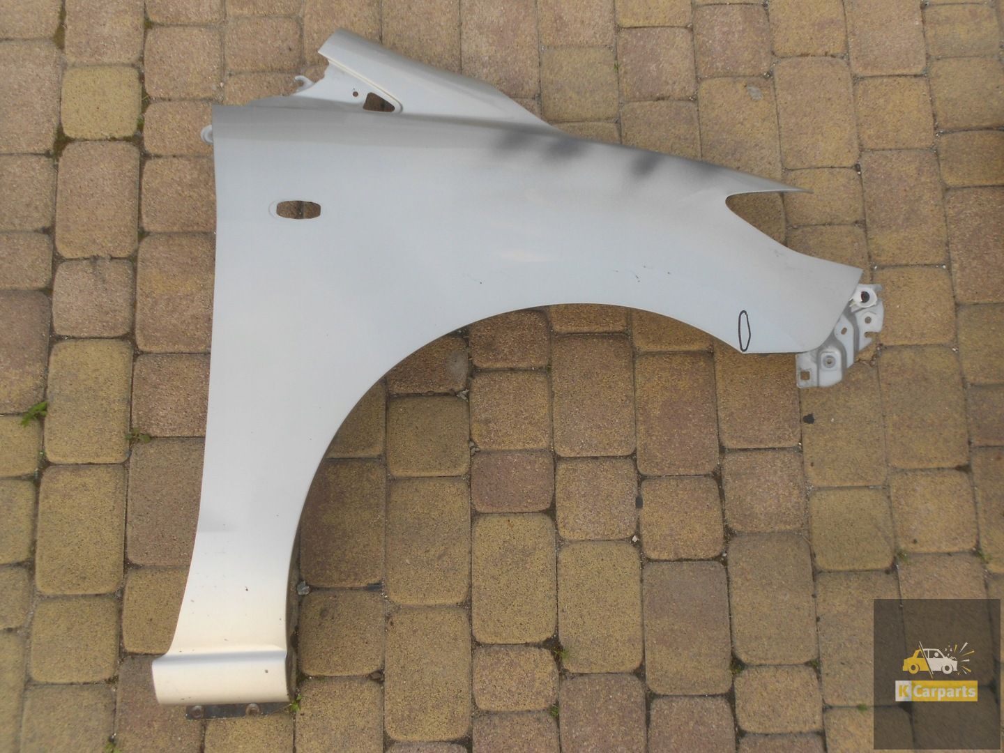 MAZDA 5 V 05-10 RECHTERVOORVLEUGEL