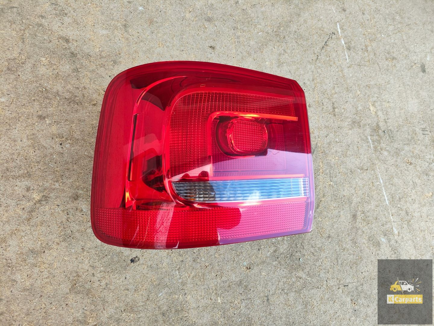 1T0945095R 1, VW TOURAN 2 II 10- LINKERACHTERLICHT