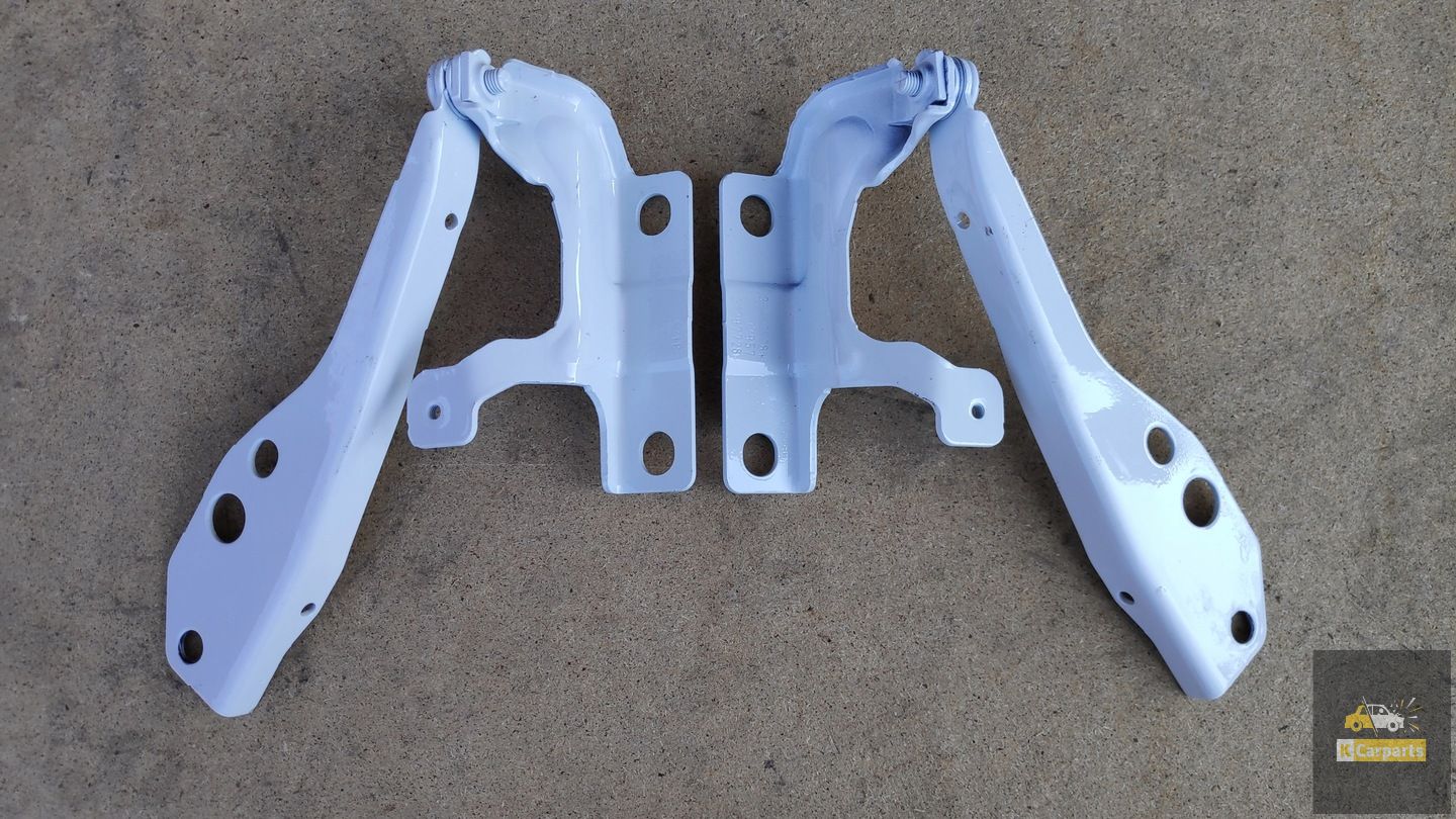 30253598, VOLVO C70 C 70 2 II 06- ENGINE HINGES