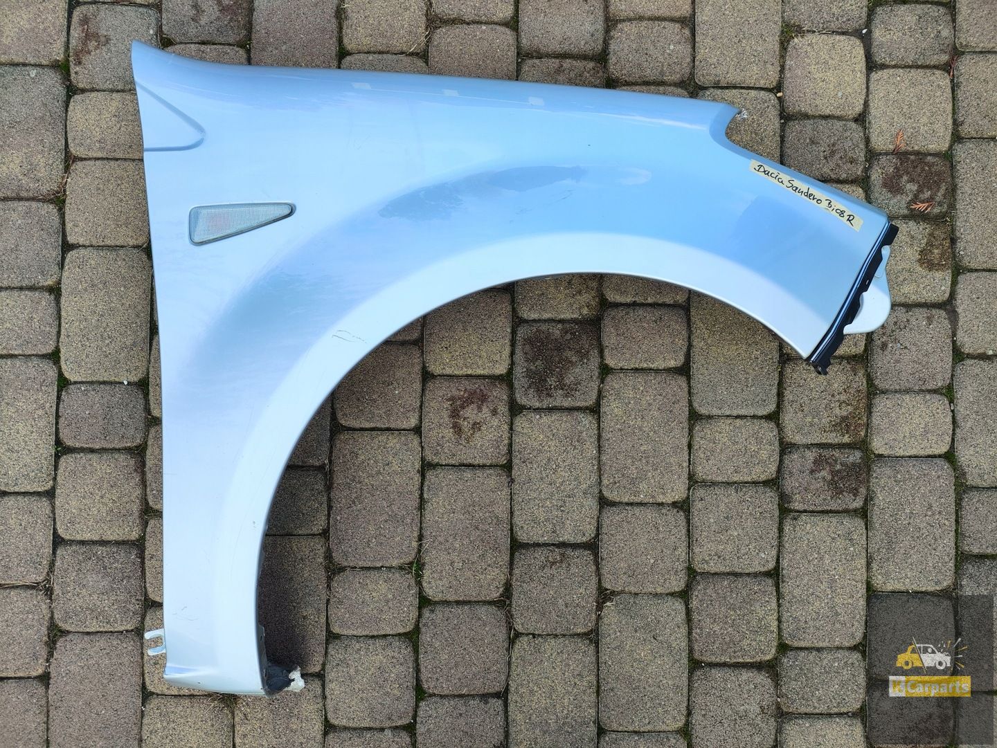 Aile avant droite pour Dacia Sandero 1 I 07