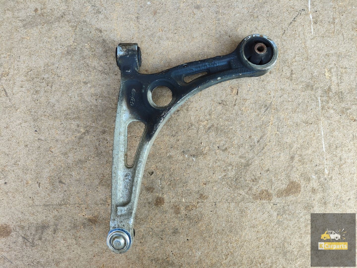 54501G2100; 54501-G2100, KIA NIRO 19- RECHTER VOORSTE DRAAGARM
