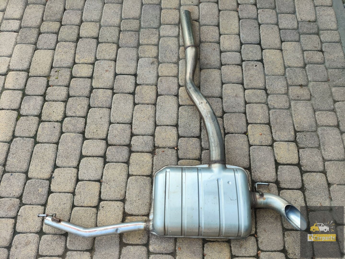 U06 U11, BMW 2 F45 X1 U11 UITLAATDEMPER