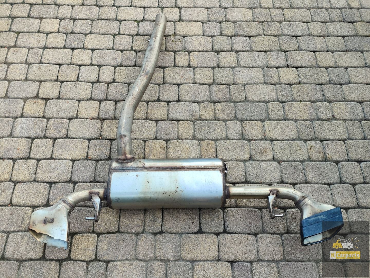 5 G30 8479124, BMW 5 G30 G31 UITLAATDEMPER