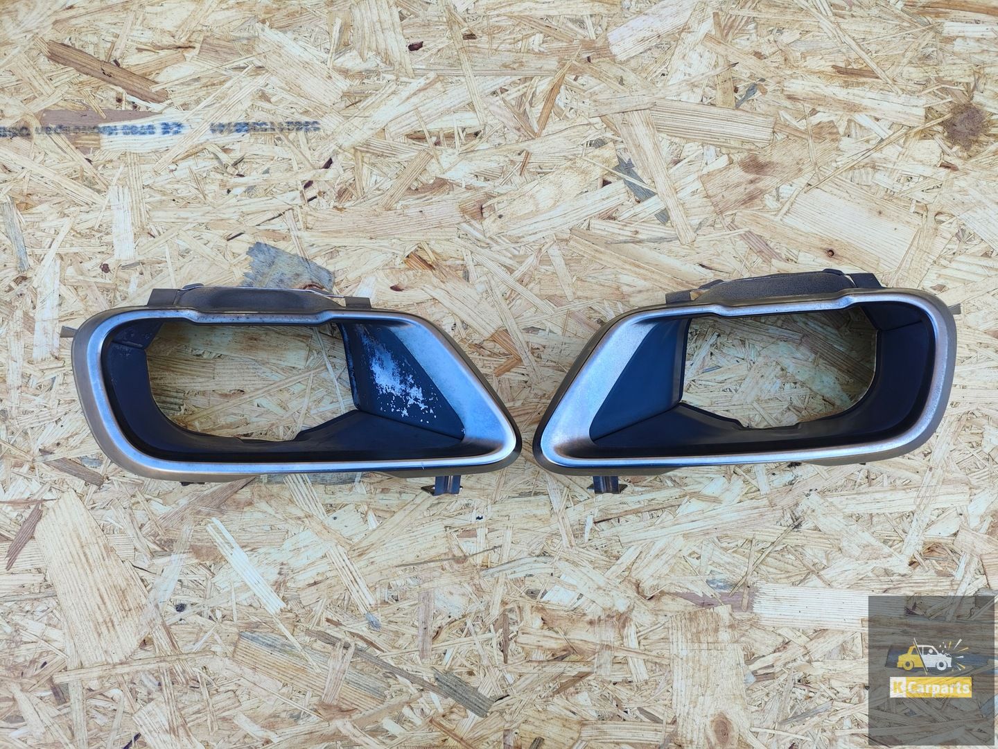 8 074 268 8 074 267, BMW X5 X6 X7 G05 G06 G07 18-UITLAAT TIP LINKS RECHTS