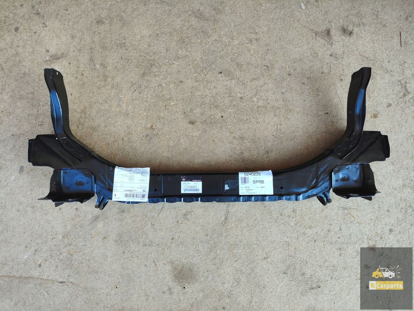 MITSI ASX 10- 5256B401, MITSUBISHI ASX 10- VERSTEVIGING ONDERBALK VOORZIJDE