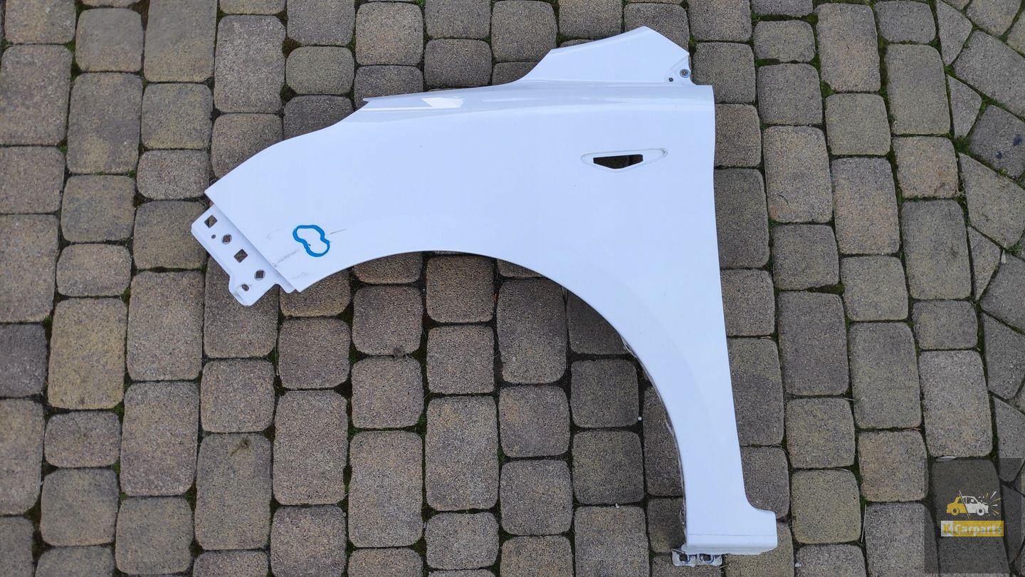 KA PUS 2018, FORD KA II 2 + PLUS 16- LINKER VOORVLEUGEL