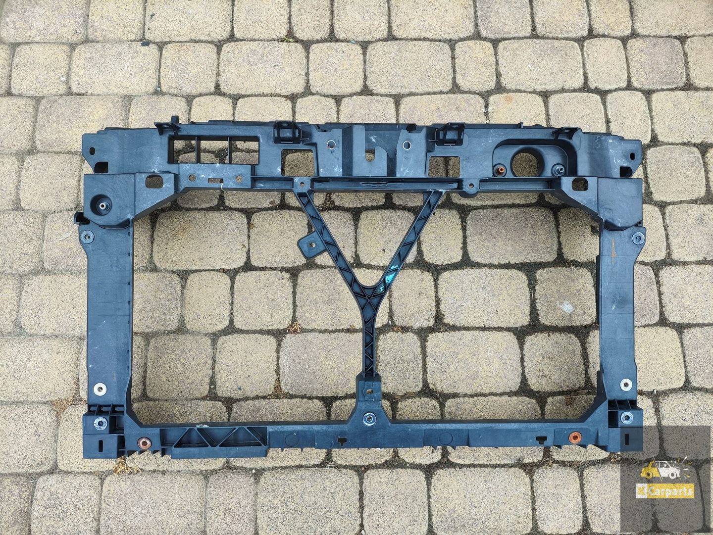 BBM453110, MAZDA 3 III BM 12- VOORSTE RIEM