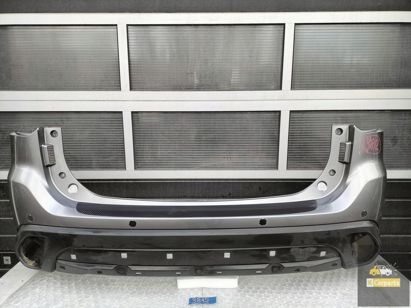 MITSUBISHI OUTLANDER III LIFT ACHTERBUMPER 4PDC