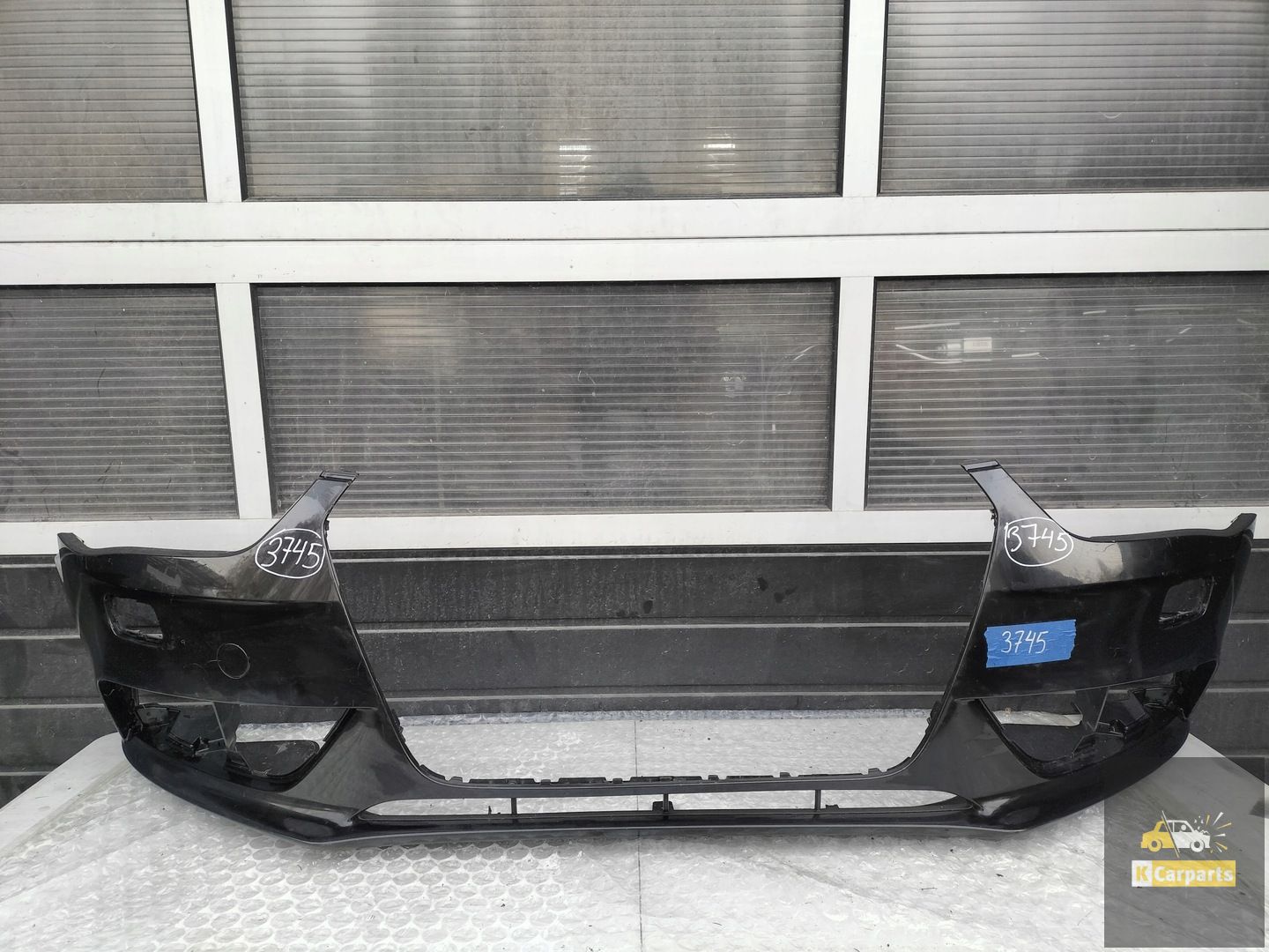 AUDI A4 B8 LIFT VOORBUMPER 8K0807437AC
