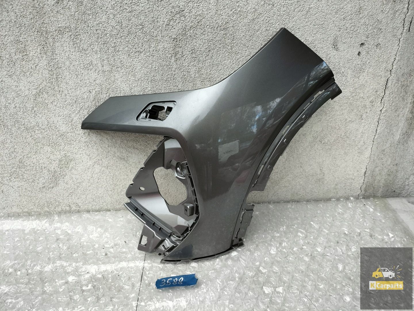 89A807437, AUDI Q4 E-TRON BUMPER HOEK LINKS