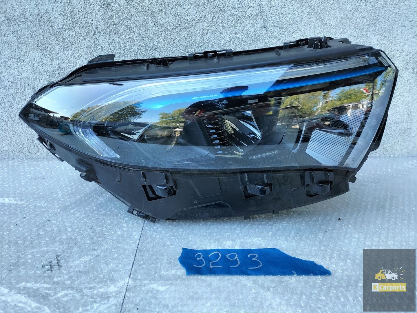 A2439062801K2, MERCEDES EQA W243 REFLECTOR RECHTS