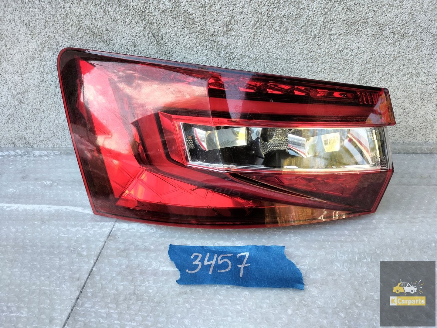 SKODA SUPERB III COMBI REAR LIGHT LEFT