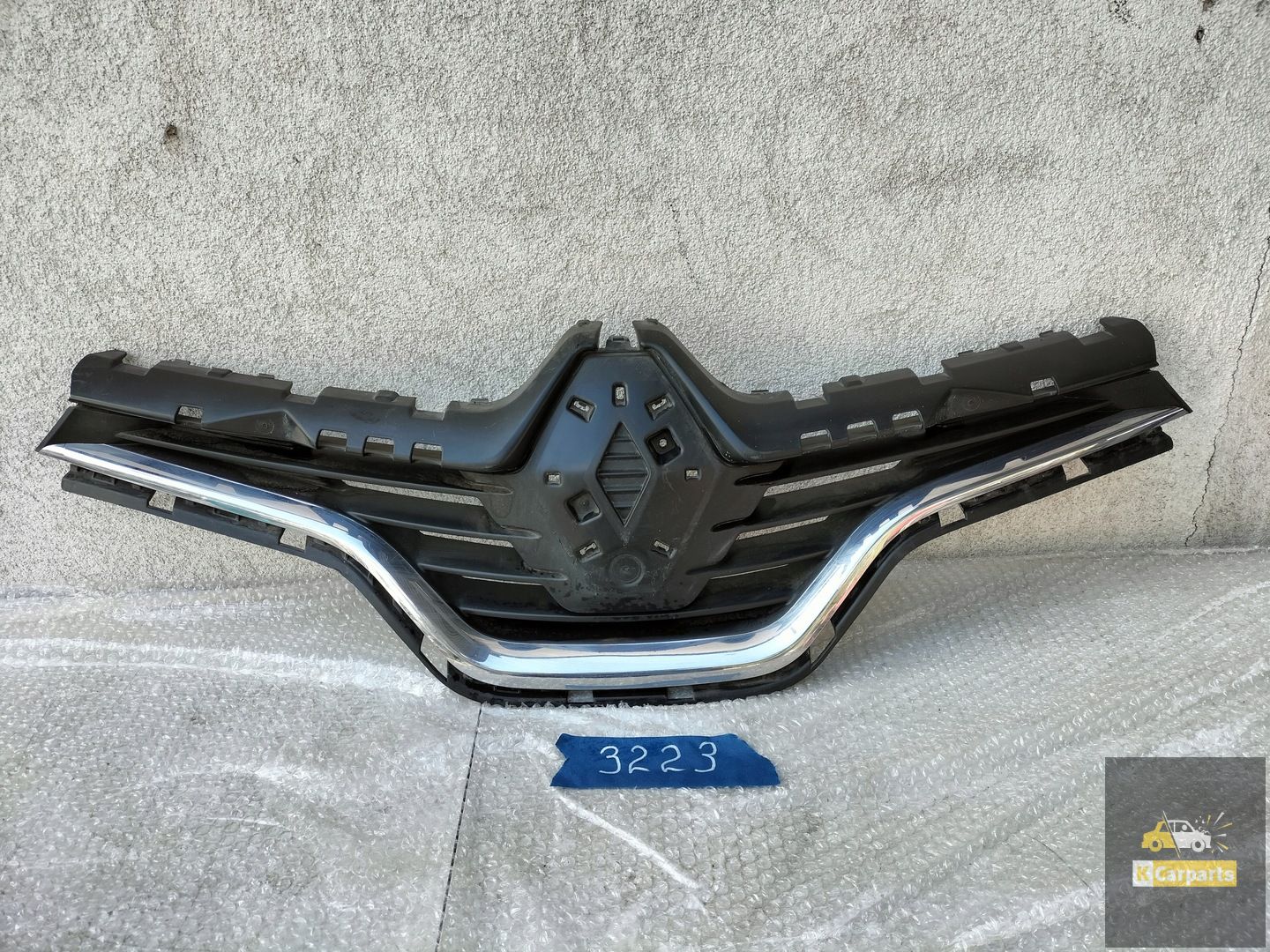 62310233SR, RENAULT CAPTUR GRILLE 2013-2016 62310233SR