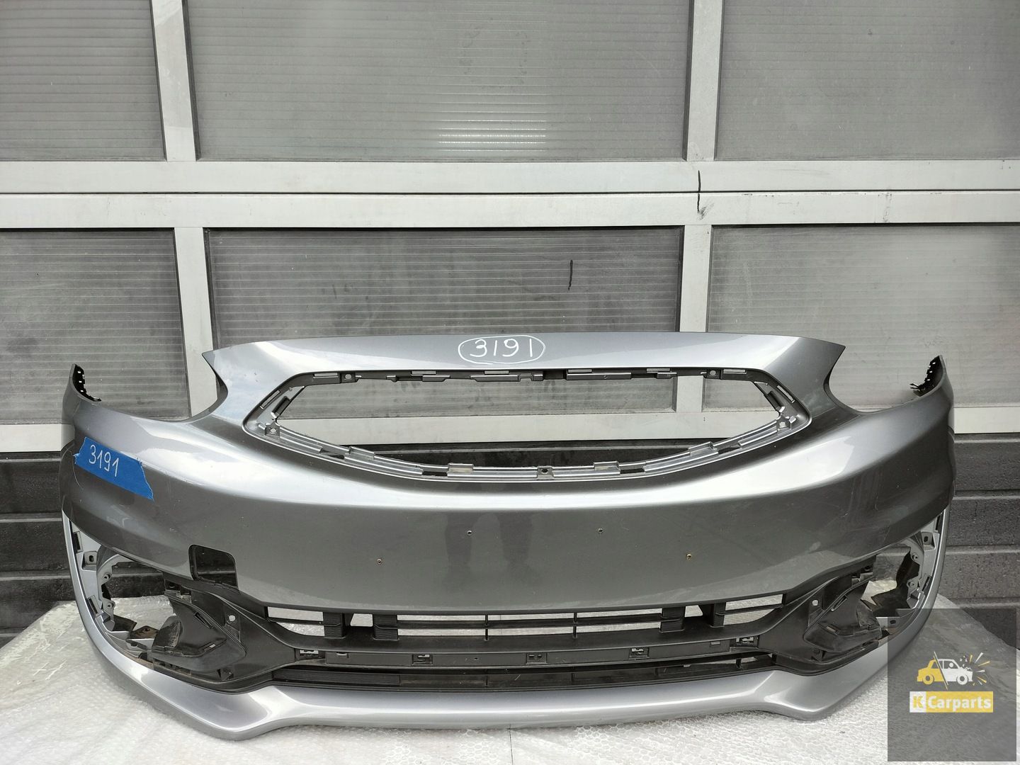 MITSUBISHI SPACE II LIFT VOORBUMPER