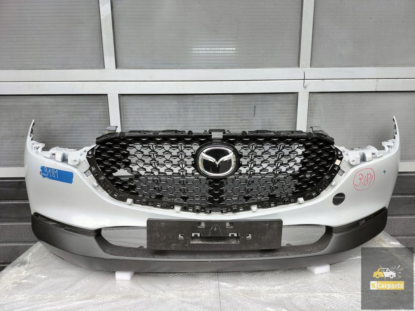 MAZDA CX30 K3006 LIFT DFR550031 VOORBUMPER3181