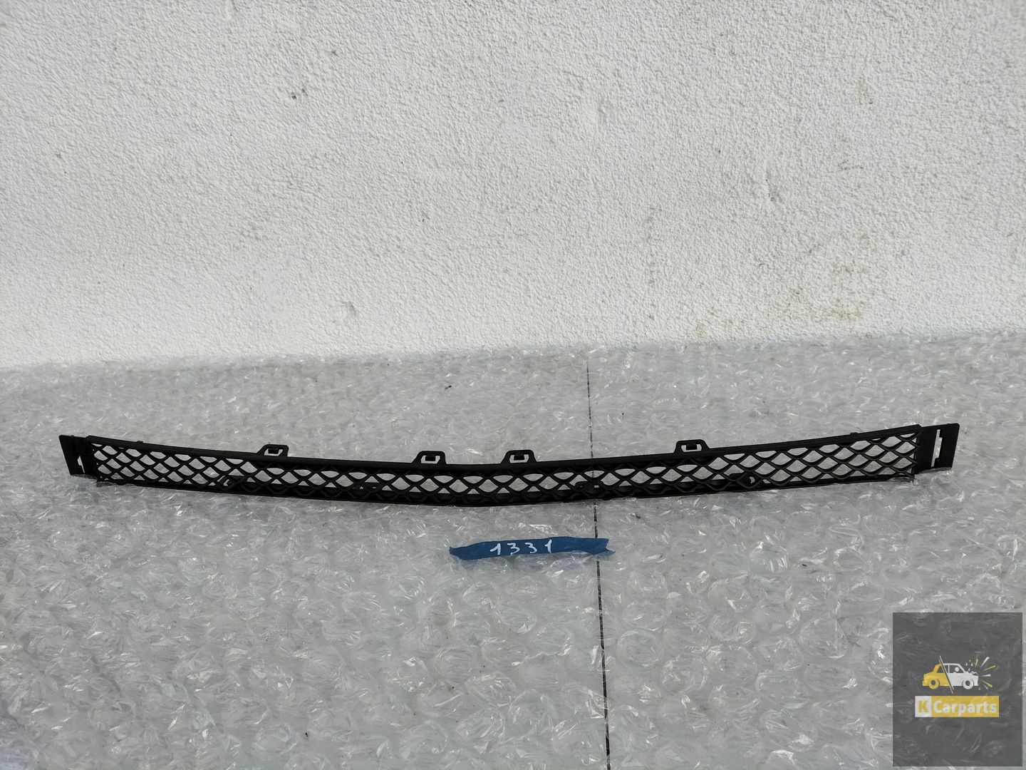 A2068852101, MERCEDES C KLASSE W 206 BUMPER GRILLE