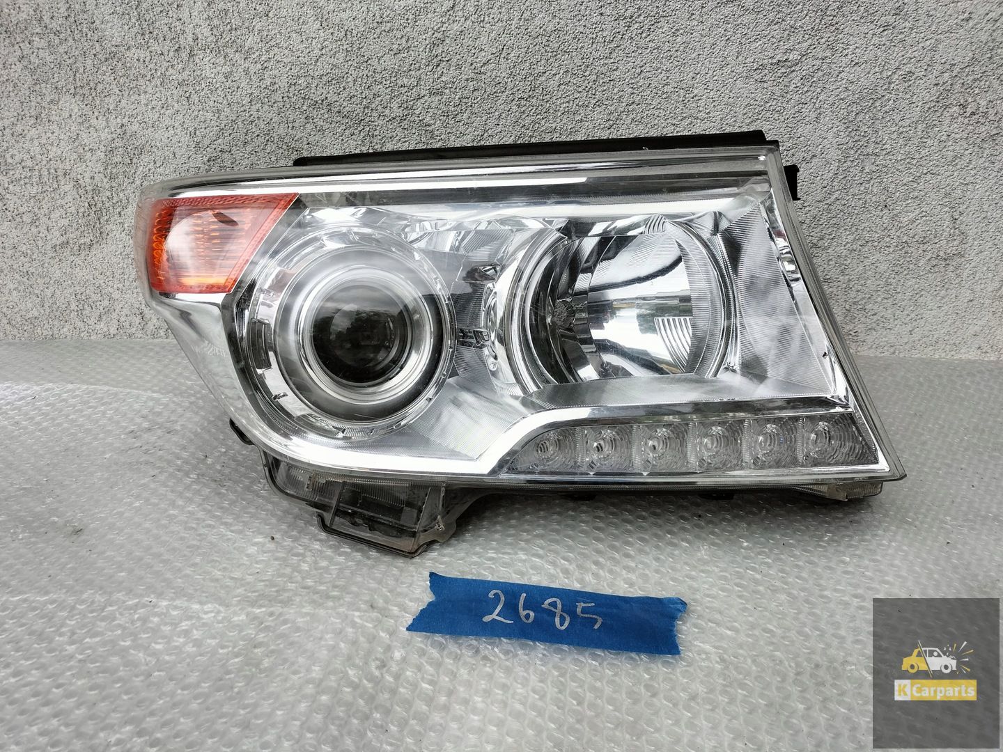 TOYOTA LANDCRUISER LC 300 RECHTERKOPLAMP