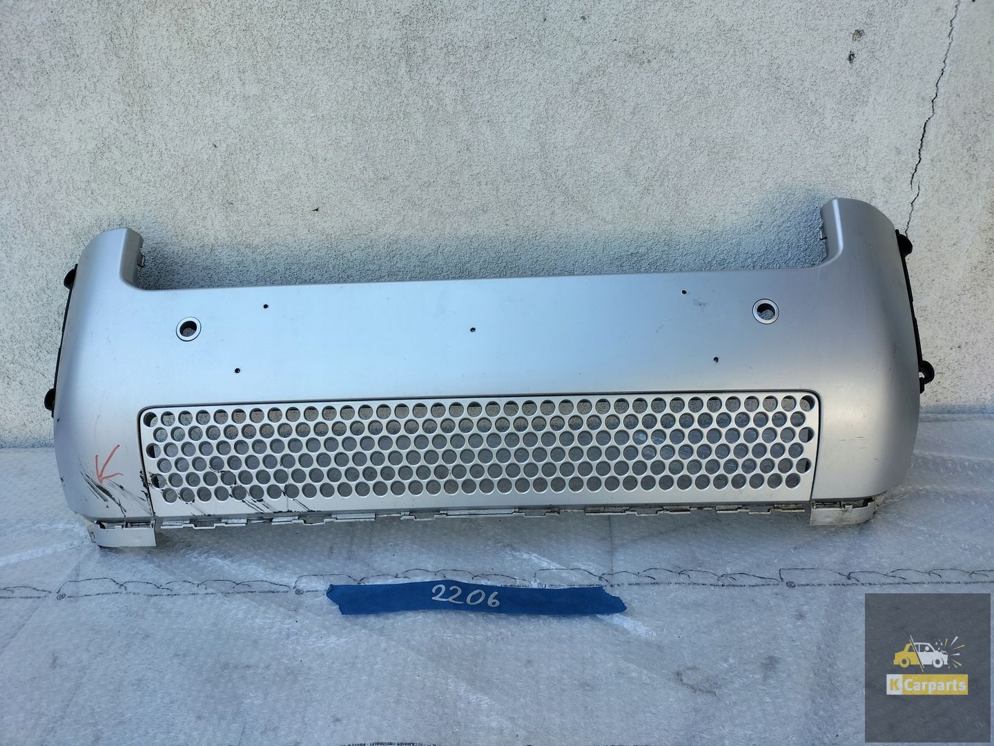 C8B217F775A, LAND ROVER DEFENDER BUMPER GRILLE C8B217F775A