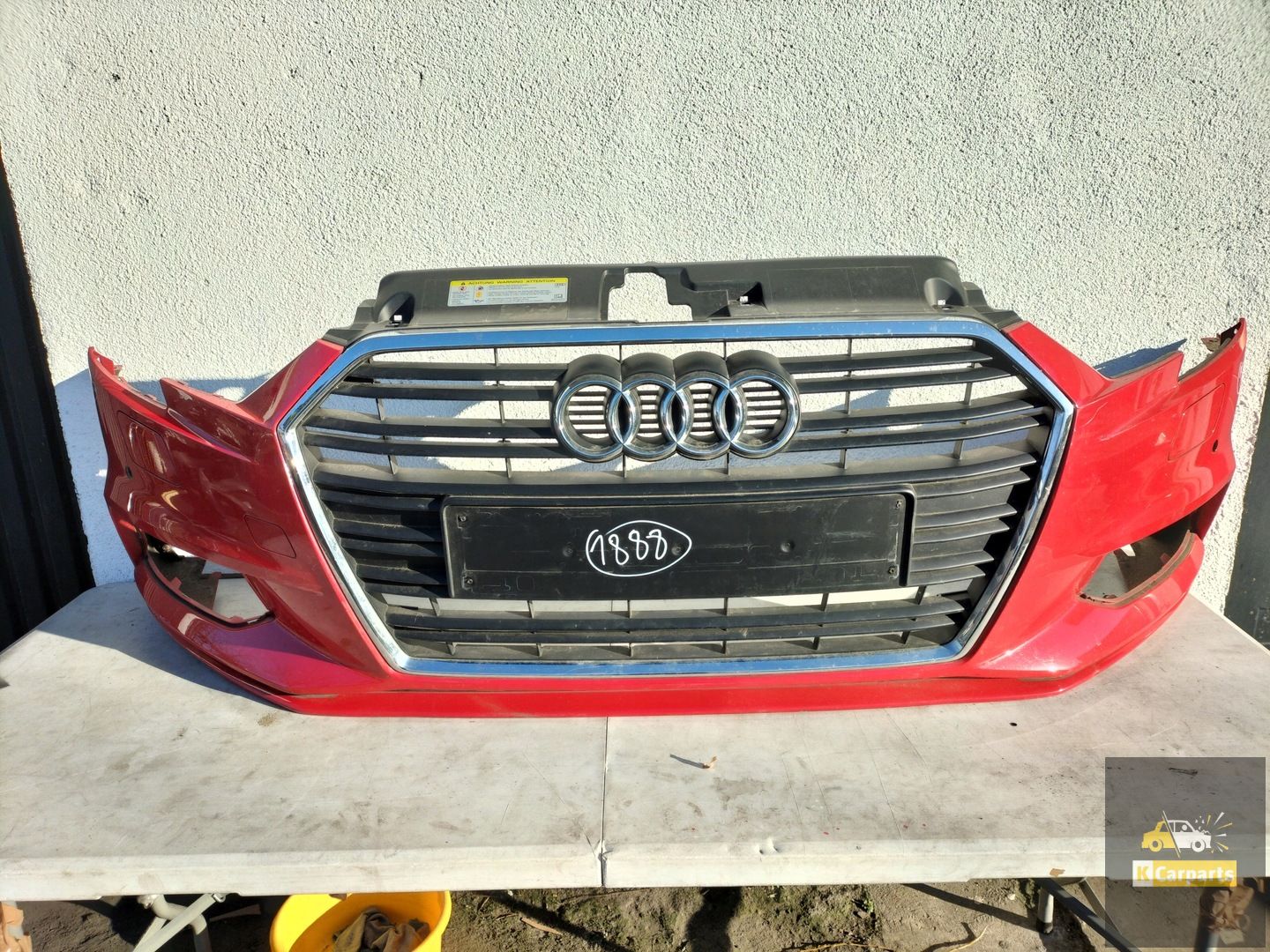 AUDI A3 SEDAN LIFT 8R VOORBUMPER 2PDC