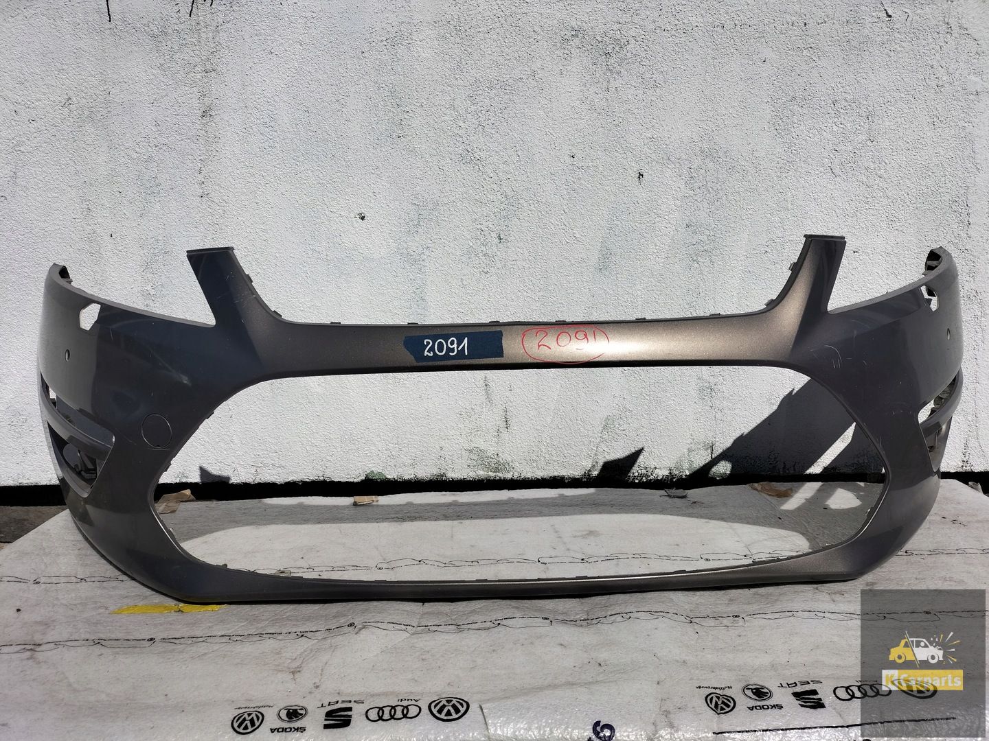 SP6555, FORD MONDEO MK4 LIFT VOORBUMPER 2 PDC