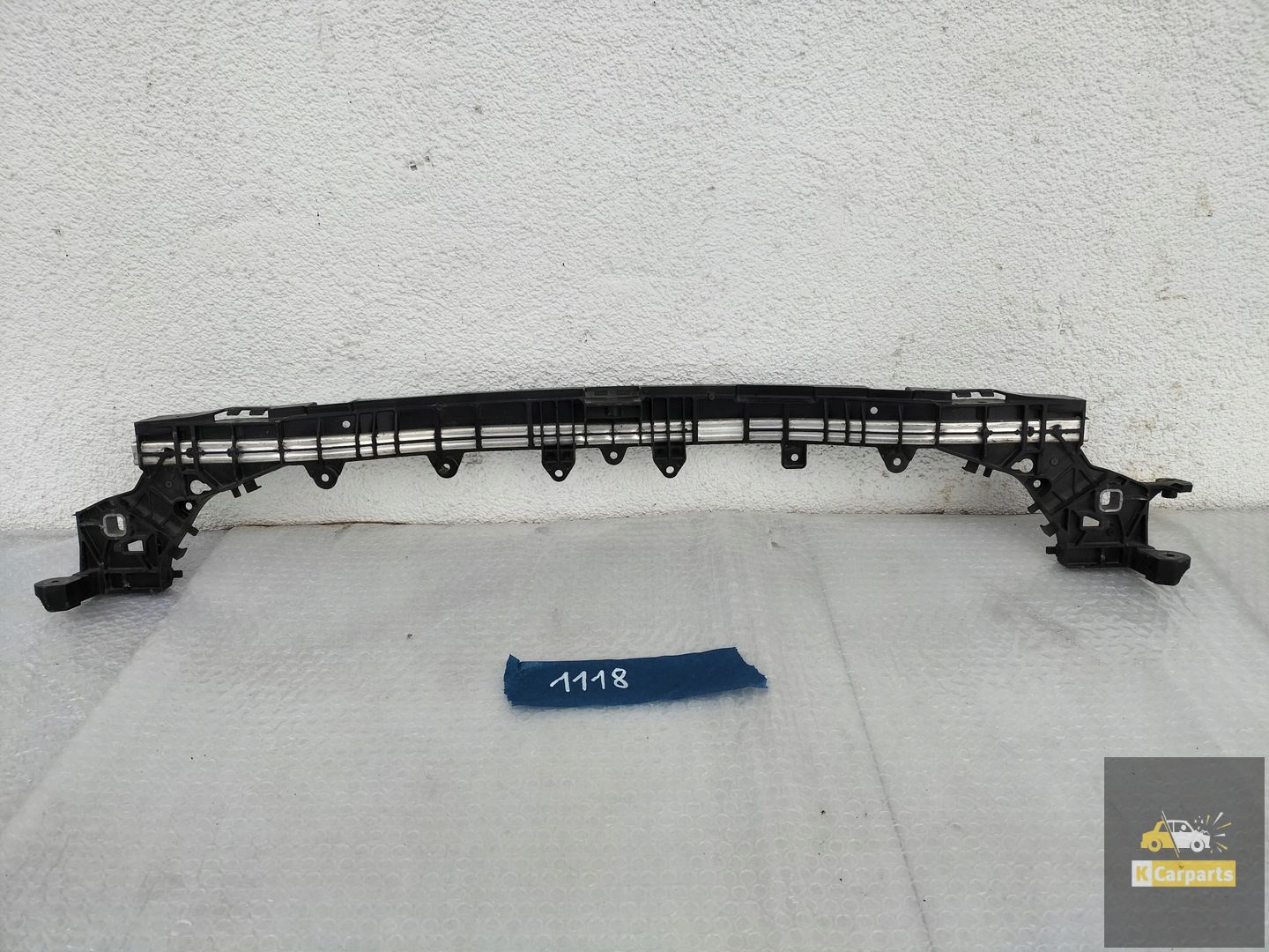 A2056203801, MERCEDES C-KLASSE 205 VOORSTE BOVENSTE RIEM