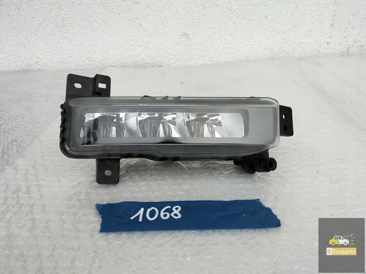 11321040000, BMW 1 F-40 HALOGÈNE DROIT