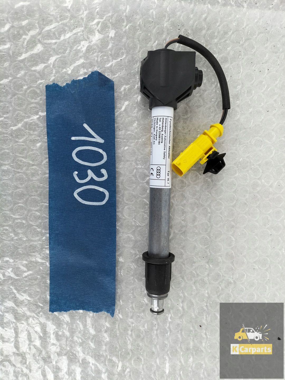 4N0823823B, AUDI A8 MOTORKAP NIEUW PATROON RECHTS