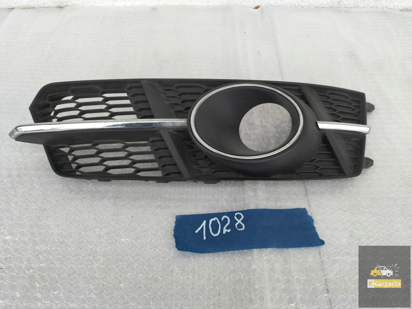4G0807682AP, AUDI A6 C7 LIFT S-LINE BUMPER GRILLE R