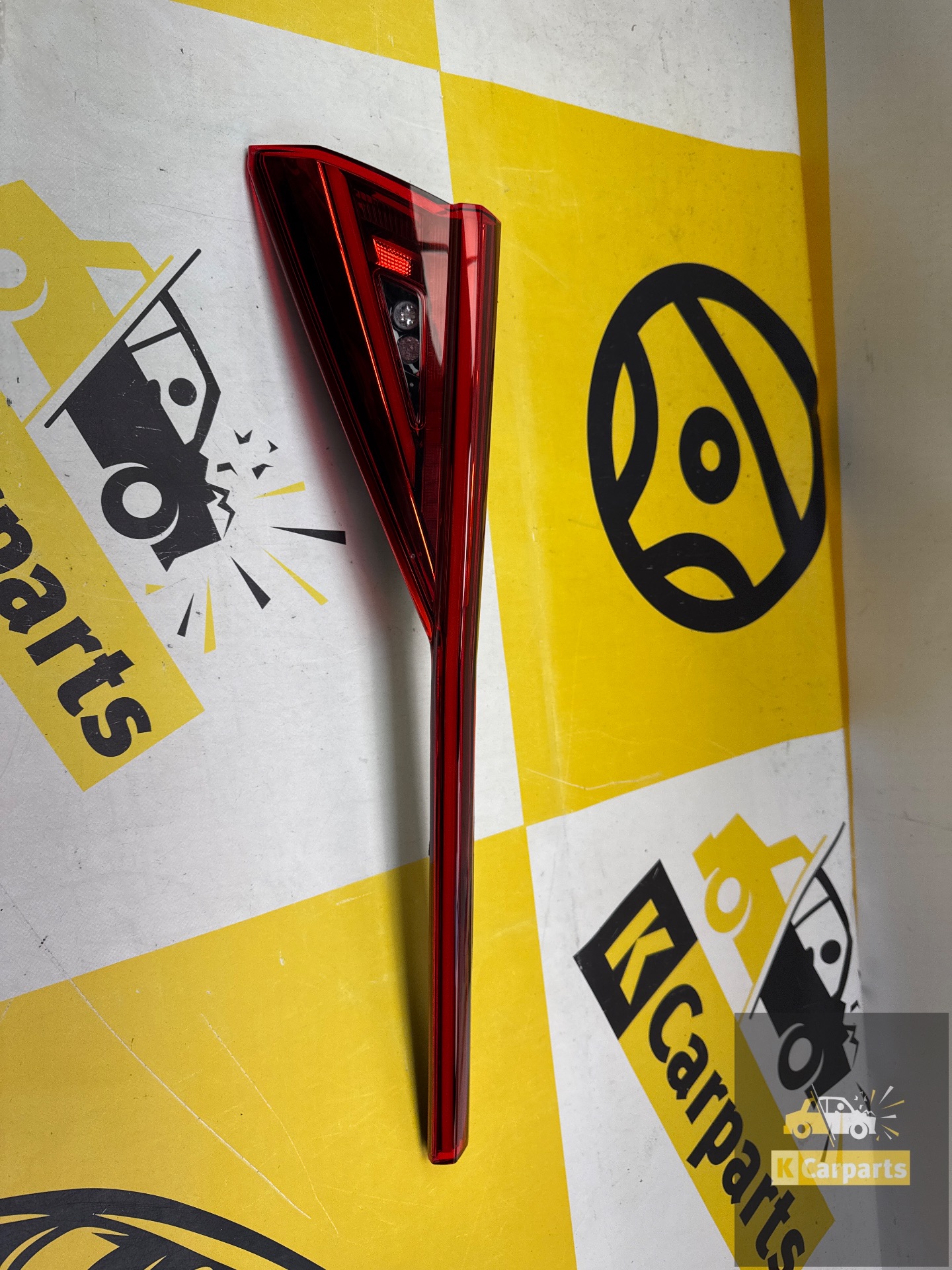 REAR LIGHT LEFT SEAT TARRACO (5FJ945096)