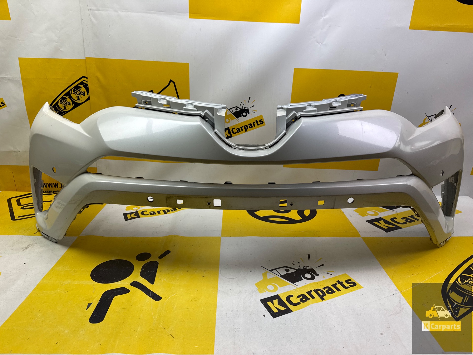 Voorbumper Toyota CHR C-HR origineel bumper 52119-F4010