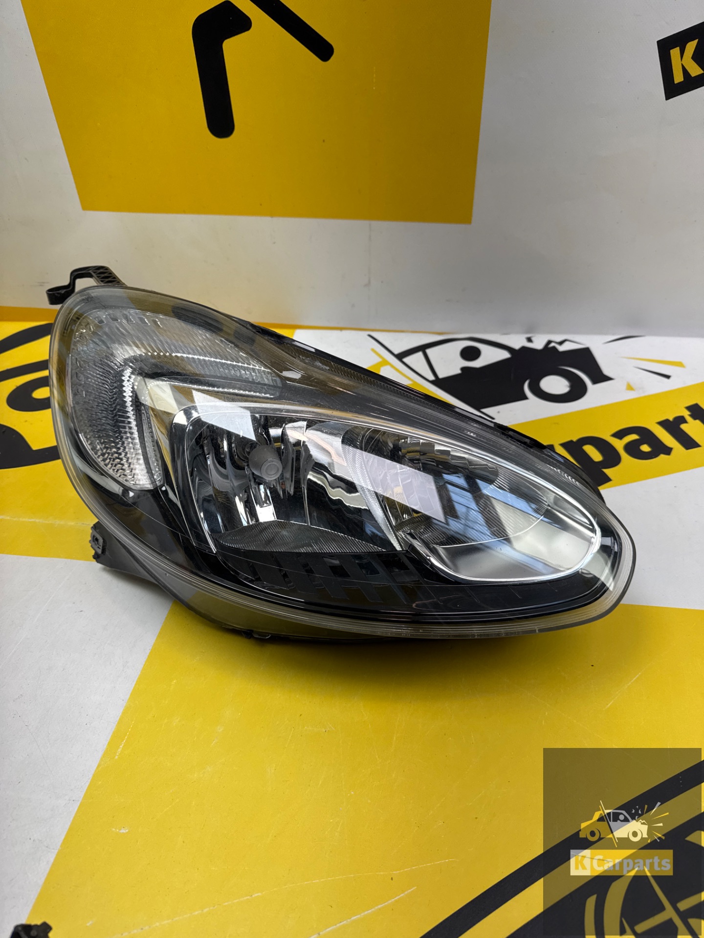 Opel Adam Rechter Koplamp 39015507 origineel!