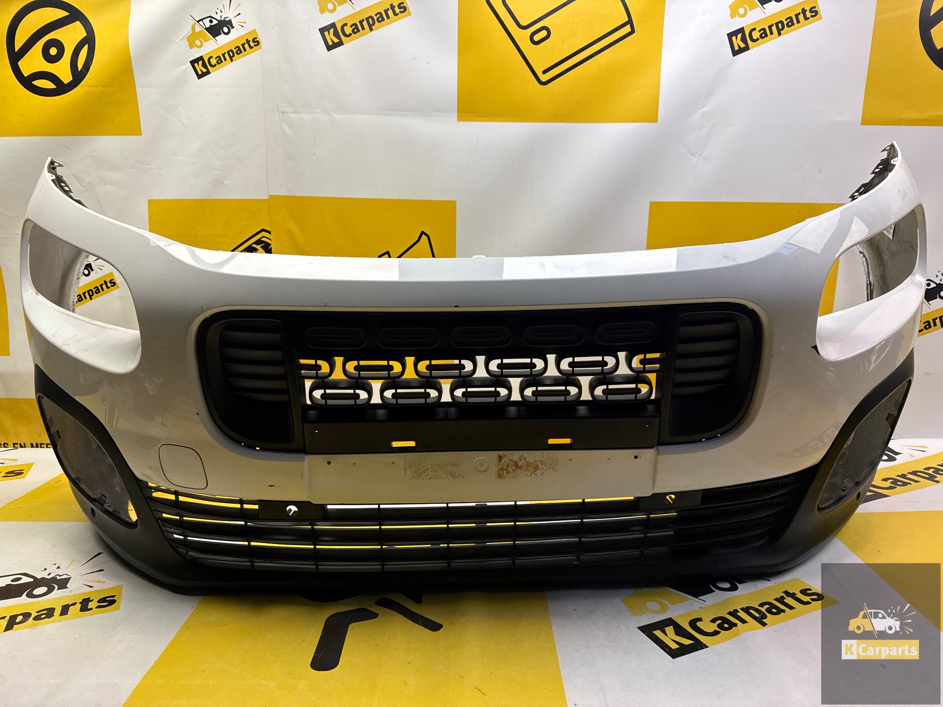Citroen C3 Voorbumper 2016-2021 Origineel 9813378877
