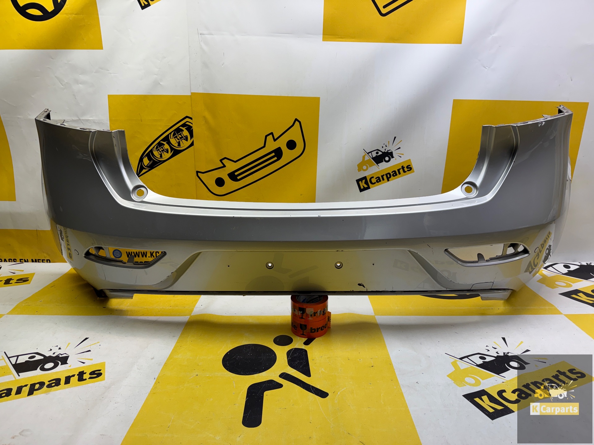 Volvo V40 R-Design Achterbumper Bumper 4xPDC Origineel!
