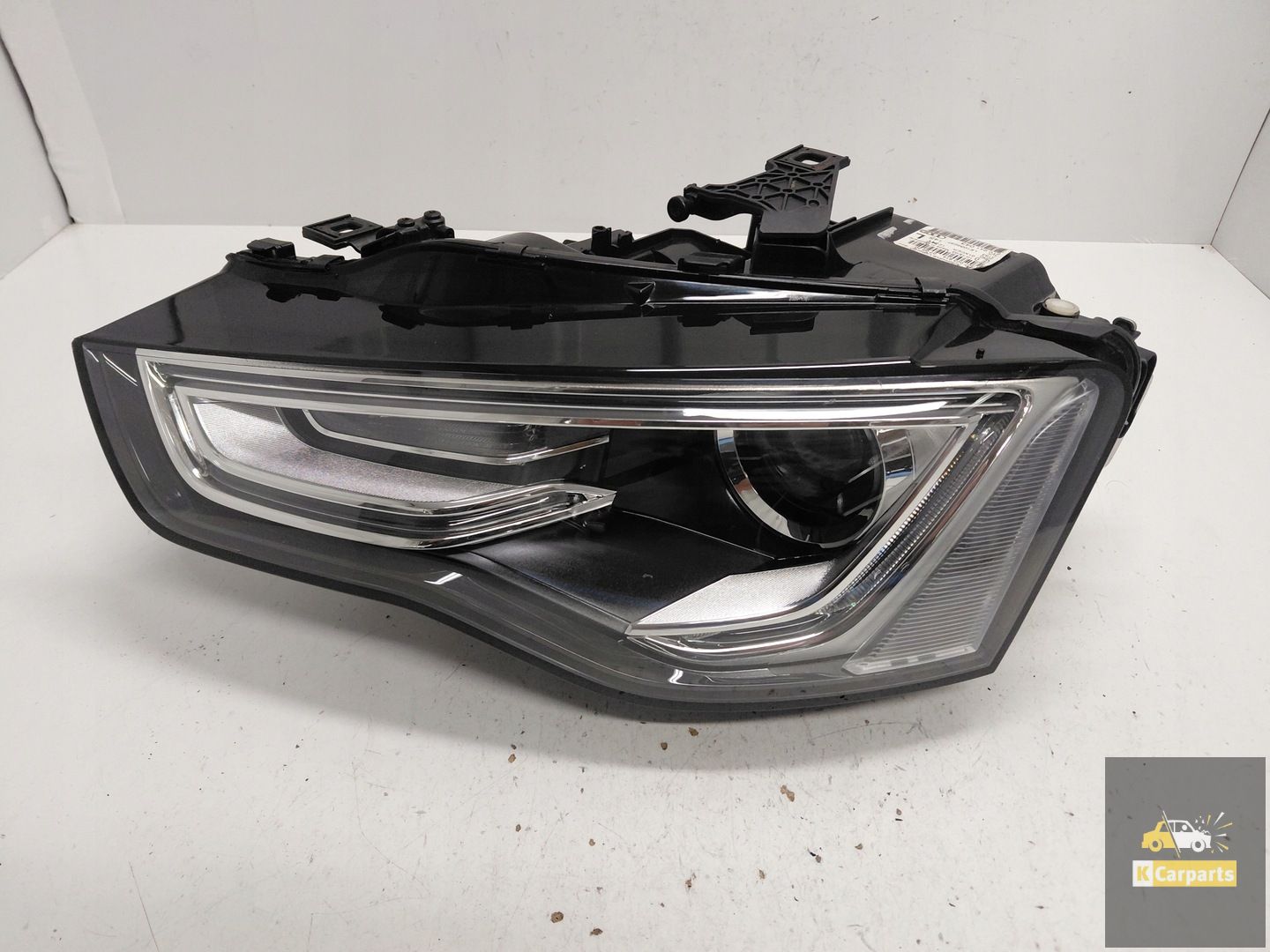 8T0941043, Audi A5 8T0 Phare xénon gauche sans torsion