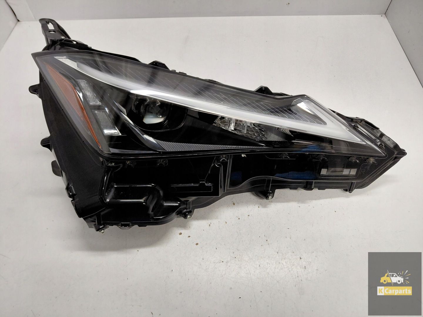 Lexus UX LED F-Sport Zwart rechterlamp