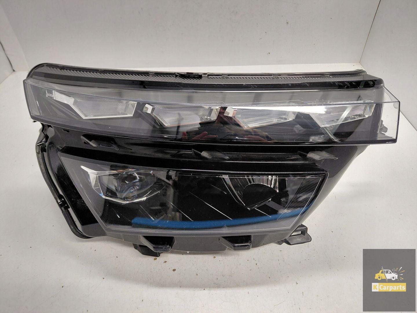 658.941.016.F, Phare avant droit à LED complet pour Skoda Kamiq, en parfait état