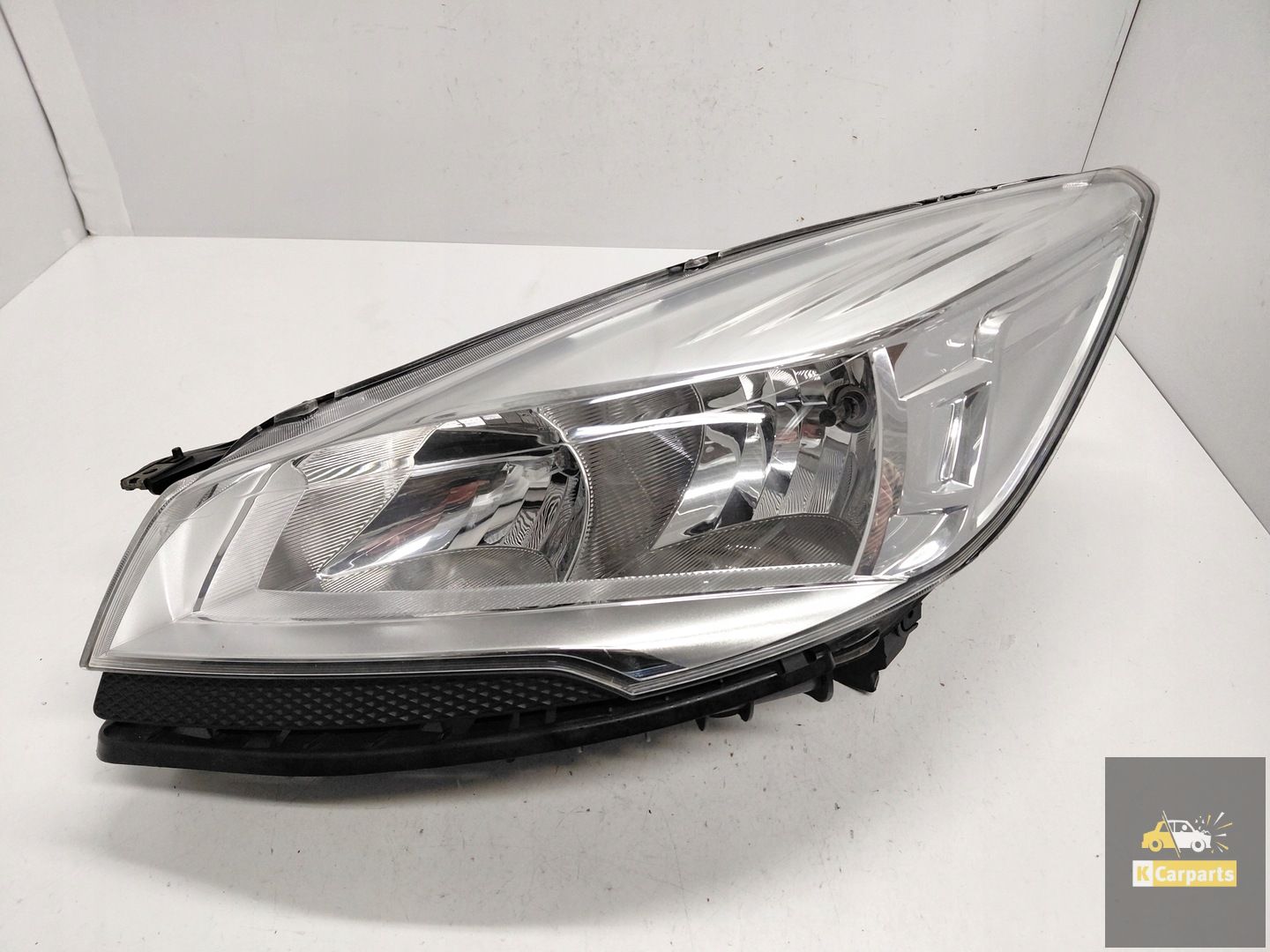 VC44-13W030-AE, Ford Kuga MK2 Lamp links normaal