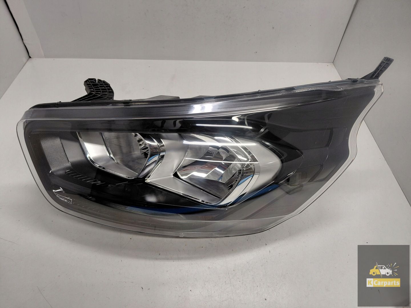 JK21-13W030-BH, Ford Transit Custom Lift Lamp links