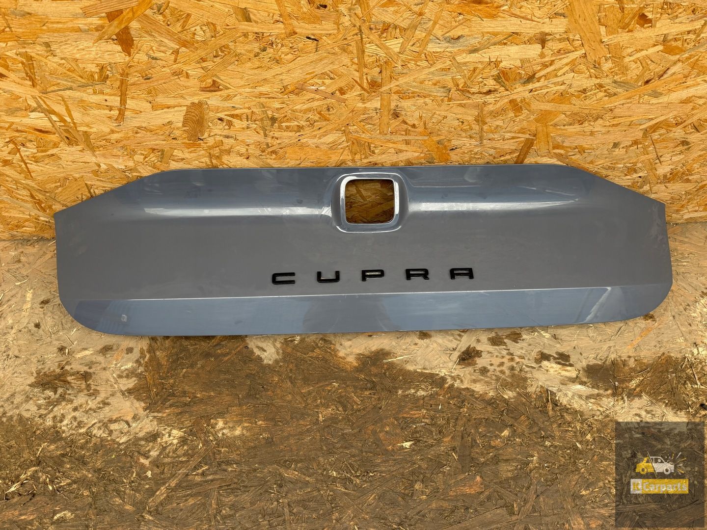 Seat Leon IV station wagon CUPRA tailgate cover