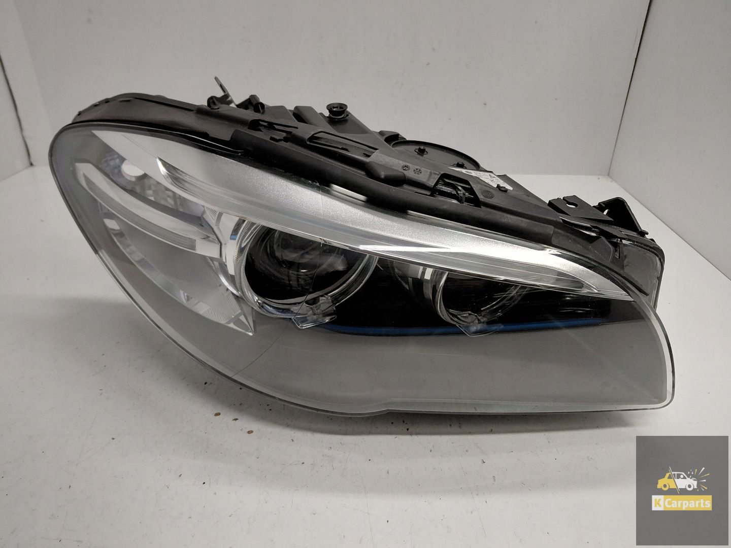 7317132, BMW F10 Lift Xenon Geen Torsie Rechterlamp