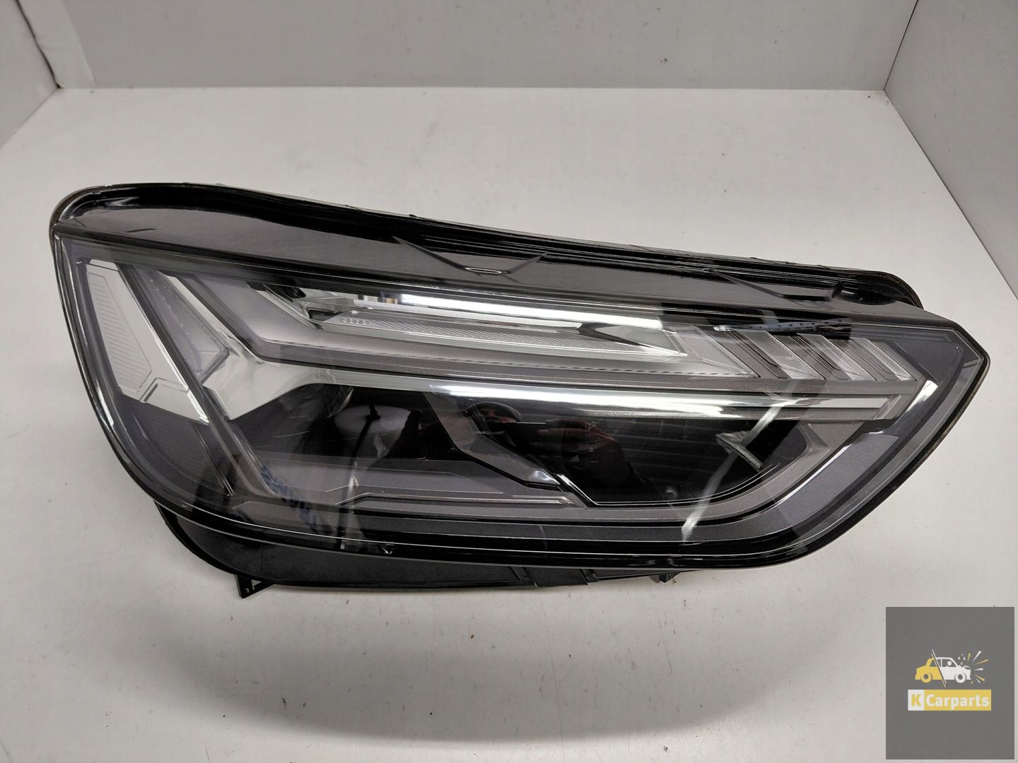 80A.941.036.E, Audi Q5 80A II Lift Matrix rechterlamp