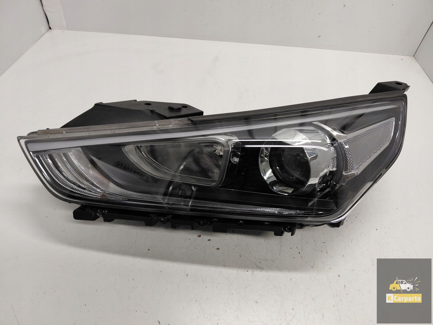 M20L, Hyundai Ioniq Lens Normaal linkerlamp