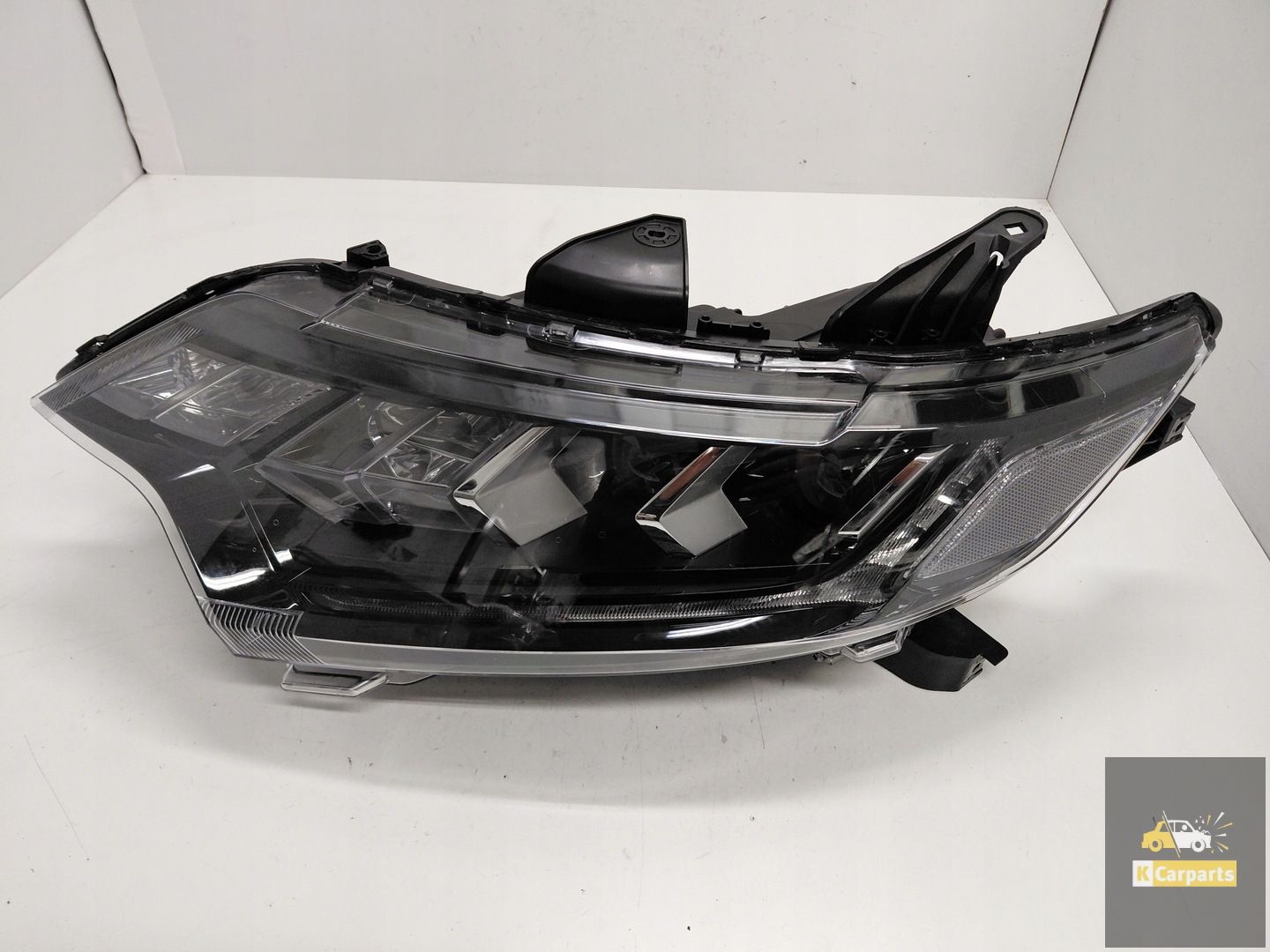 8301D3-31, Mitsubishi Outlander III Lift Zwart Full Led-lamp links