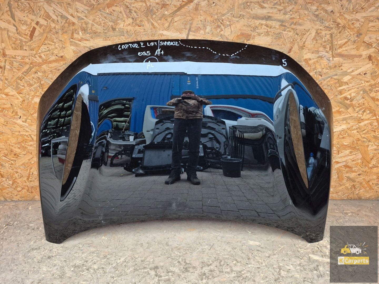 Renault Captur II Symbioz motorkap omhoog