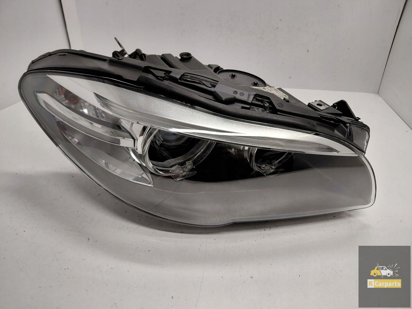 7317132, BMW F10 Lift Xenon Geen Torsie Rechterlamp